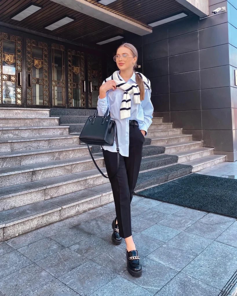 Марина, 23 лет - VIP эскортница в Москве. Рост 170, вес 50, грудь 3, цена от ₽19000.