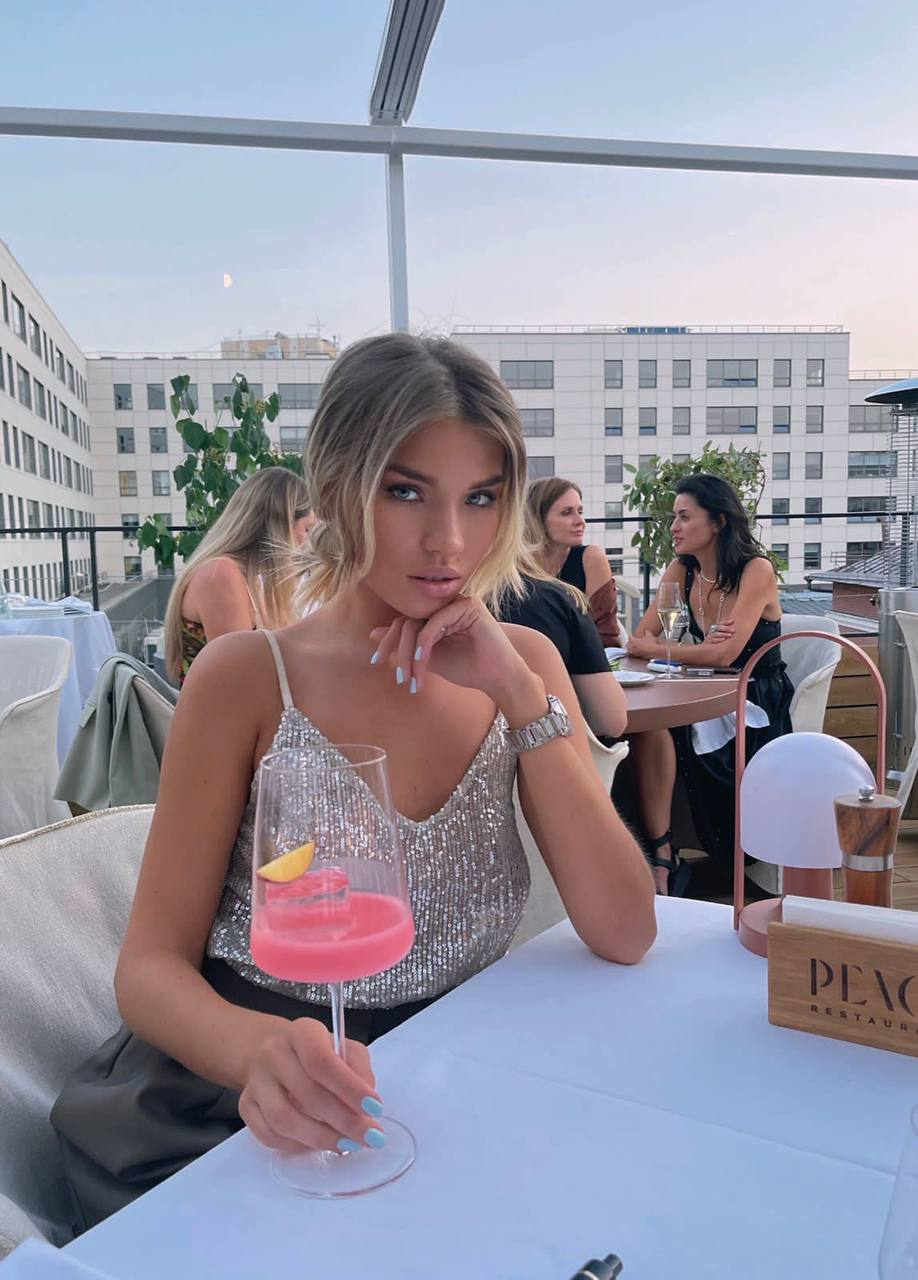 Сидни - Акция 5+1ч, 24 лет - VIP эскортница в Москве. Рост 171, вес 57, грудь 2, цена от ₽15800.